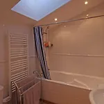 4bed3bath 1736 Barn Conversion-hearth *
