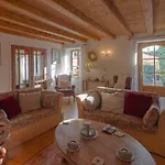 4bed3bath 1736 Barn Conversion-hearth