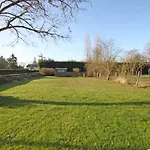 4bed3bath 1736 Barn Conversion-hearth Holiday home Sainte-Soline