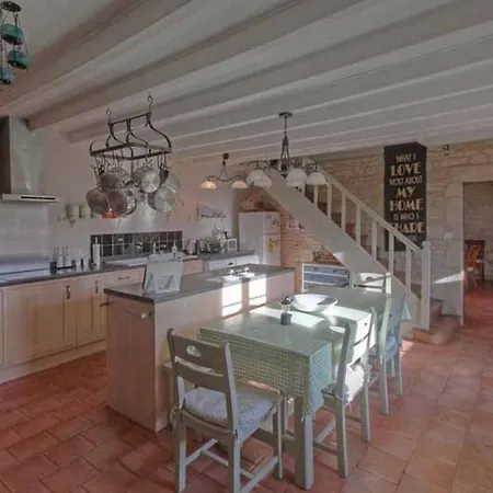 Hébergement de vacances 4bed3bath 1736 Barn Conversion-hearth