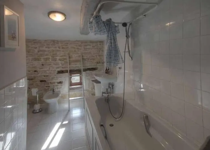 4bed3bath 1736 Barn Conversion-hearth Сasa de vacaciones