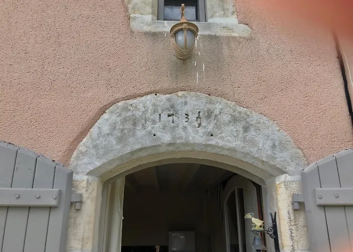 4bed3bath 1736 Barn Conversion-hearth Сasa de vacaciones Sainte-Soline